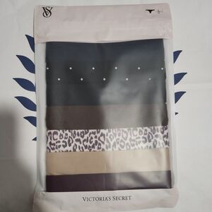 Victoria's Secret Black Panties Set size Large